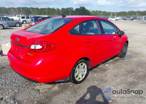 2013 Ford Fiesta Se z USA, uszkodzony, nr VIN 3FADP4BJ2DM203197